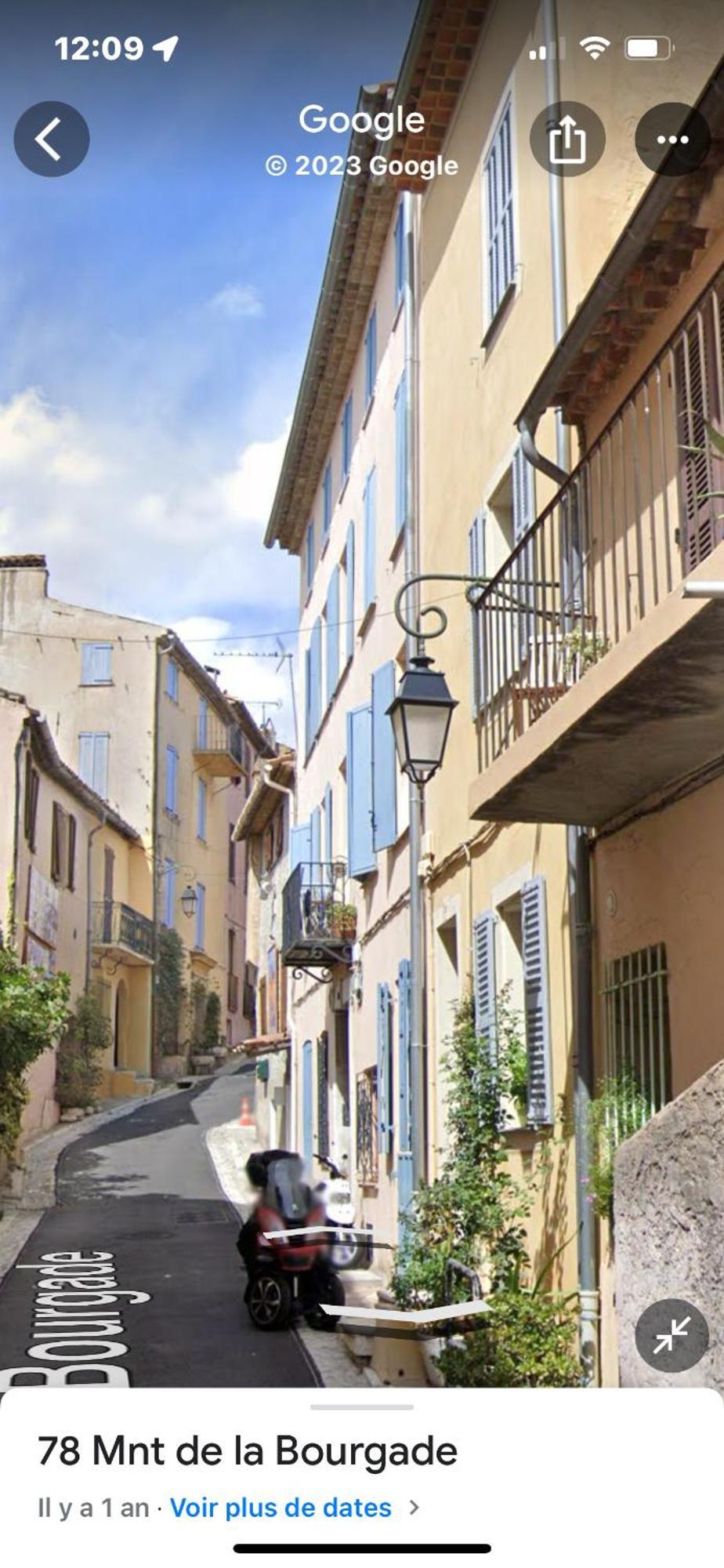 Bed & Breakfast Les Hauts De Cagnes Vue Mer Et Montagne Apartment Exterior photo